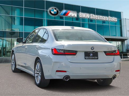 Certified 2023 BMW 330i Sedan w/ Parking Assistance Package image 2