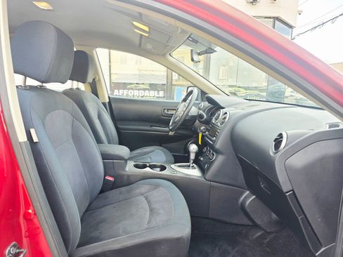 Used 2015 Nissan Rogue S w/ Convenience Package AWD/4WD image 13