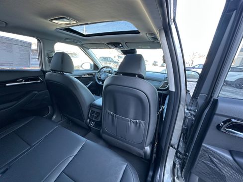 New 2026 Kia Seltos EX image 18