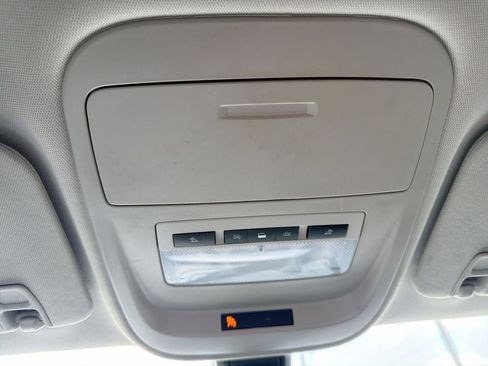 Used 2019 GMC Canyon SLE image 23