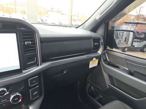 Used 2025 Ford F150 XLT w/ Equipment Group 302A MID image 25