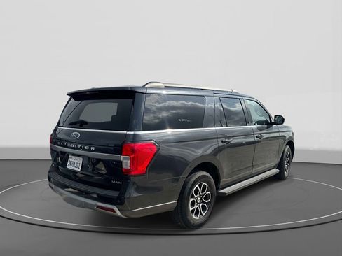 Used 2024 Ford Expedition Max XLT RWD image 5