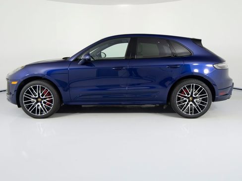 Certified 2026 Porsche Macan GTS image 7
