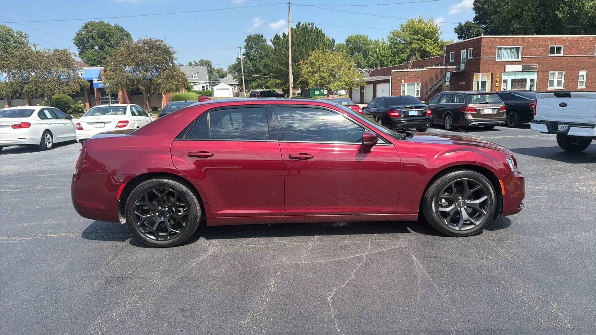 Used 2022 Chrysler 300 S RWD image 4