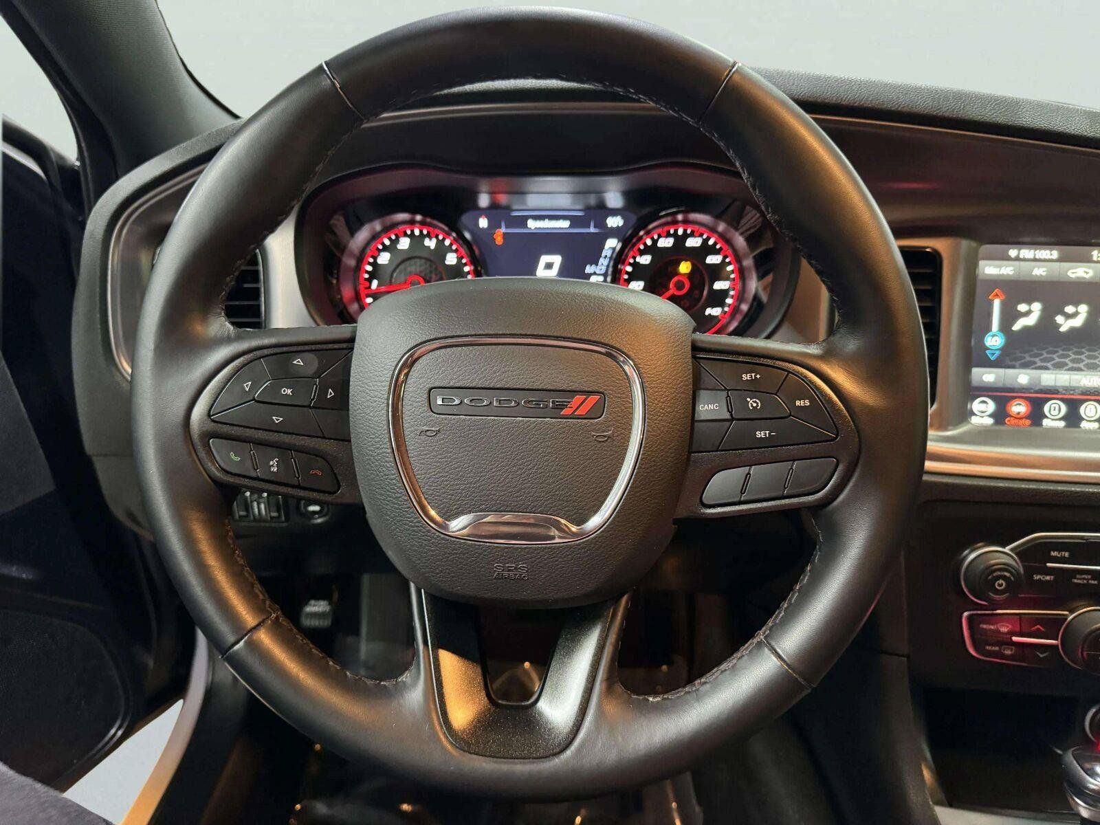 Used 2023 Dodge Charger SXT w/ Blacktop Package AWD/4WD image 34
