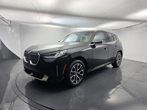 Used 2025 BMW X3 xDrive30i w/ Convenience Package image 8