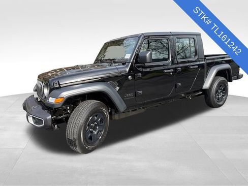 New 2026 Jeep Gladiator Sport image 3