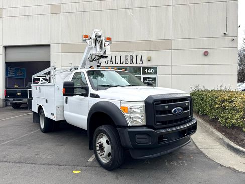 Used 2015 Ford F450 XL w/ Power Equipment Group image 5