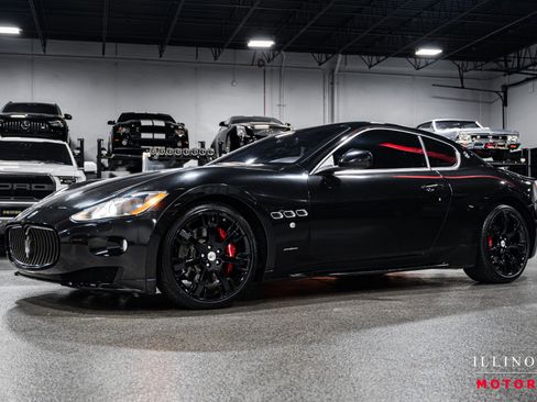 Used 2011 Maserati GranTurismo S image 1