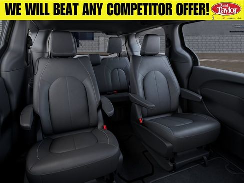 New 2027 Chrysler Pacifica Select AWD/4WD image 16