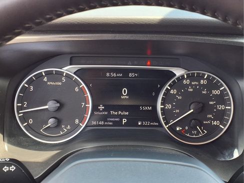 Used 2025 Nissan Rogue SV FWD image 18