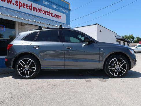 Used 2016 Audi Q5 3.0T Premium Plus w/ Technology Package AWD/4WD image 4
