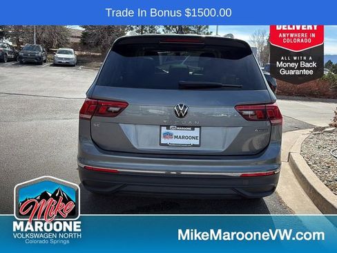 Used 2024 Volkswagen Tiguan SE image 5