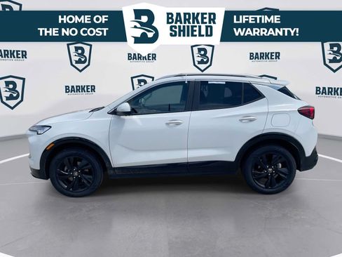 Used 2024 Buick Encore GX Sport Touring w/ Advanced Technology Package AWD/4WD image 6