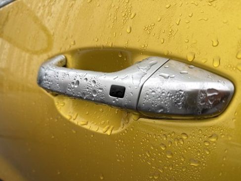 Used 2023 Kia Seltos SX w/ SX Sunroof Package image 10