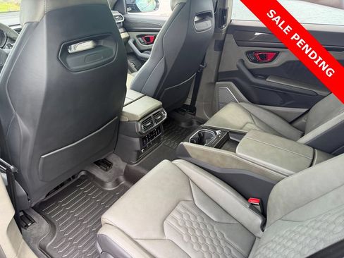 Used 2024 Lamborghini Urus S AWD/4WD image 37
