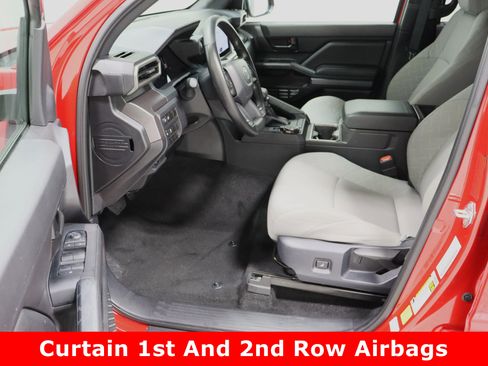 Used 2025 Toyota Tacoma SR5 image 14