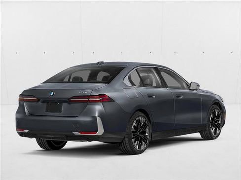 New 2027 BMW 530i w/ M Sport Package RWD image 2