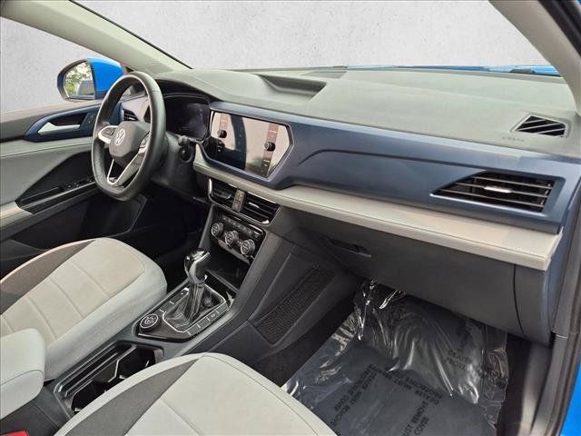 Used 2024 Volkswagen Taos SE AWD/4WD image 22