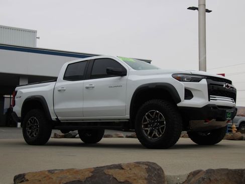 Certified 2024 Chevrolet Colorado ZR2 w/ Safety Package image 5