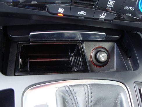 Used 2015 Audi A4 2.0T Premium Plus w/ Technology Package image 25