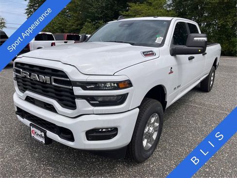 New 2025 RAM 2500 Big Horn image 4