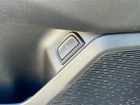 New 2026 Chevrolet Equinox LT w/ Convenience Package II image 27