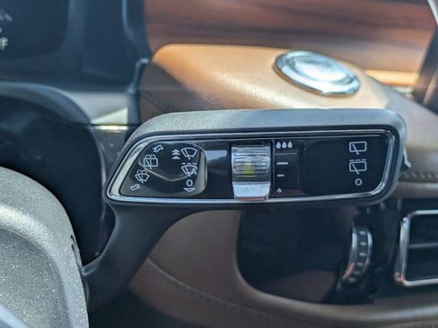 Used 2020 Lincoln Aviator Reserve w/ Equipment Group 201A AWD/4WD image 33