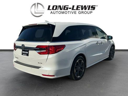 Used 2022 Honda Odyssey Elite image 7