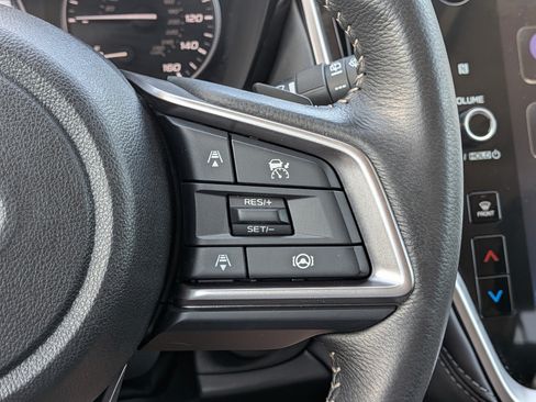 Used 2025 Subaru Outback Premium AWD/4WD image 26