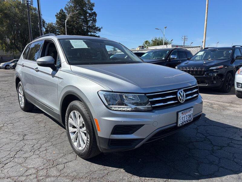 Used 2019 Volkswagen Tiguan S FWD image 1