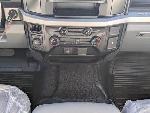 New 2026 Ford F250 XL w/ XL Off-Road Package image 20