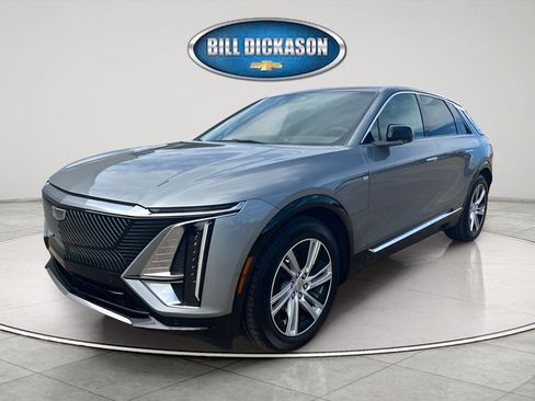 Used 2024 Cadillac Lyriq Tech w/ Driver Assist Package RWD image 3