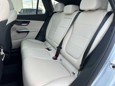 New 2026 Mercedes-Benz GLC 300 4MATIC image 17