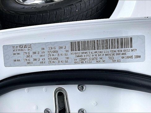 Used 2018 RAM 1500 Limited image 33