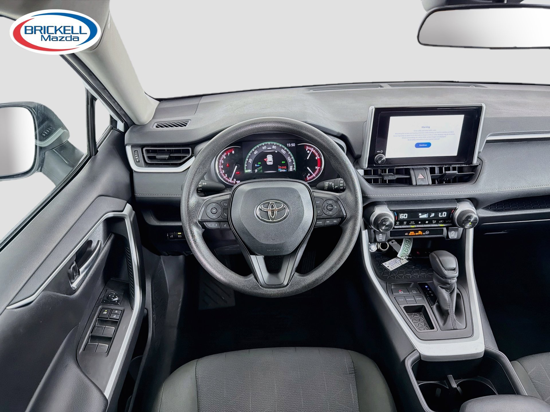 Used 2025 Toyota RAV4 XLE FWD image 16