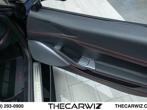 Used 2022 Ferrari Portofino M RWD image 74