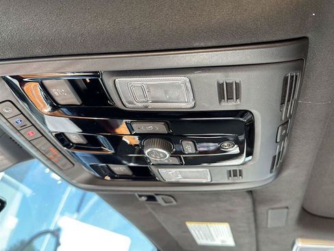 Used 2025 Cadillac Escalade Sport Platinum AWD/4WD image 13
