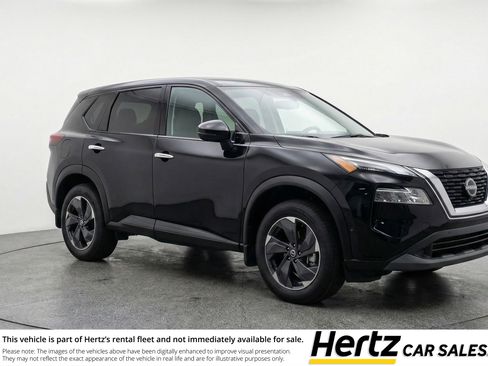 Used 2025 Nissan Rogue SV AWD/4WD image 1