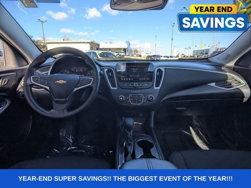 Used 2023 Chevrolet Malibu LT image 18