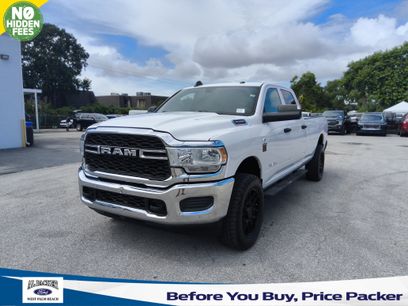 Used 2022 RAM 3500 Tradesman w/ Chrome Appearance Group