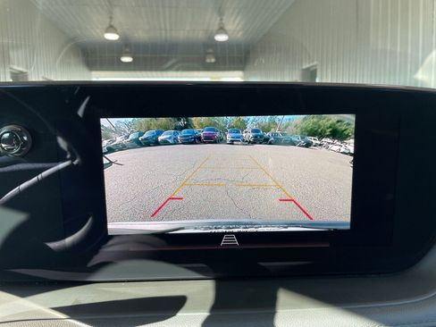 Used 2025 Buick Encore GX Preferred image 17