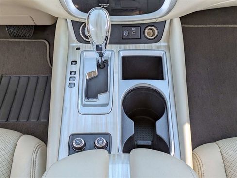 Used 2018 Nissan Murano Platinum image 20