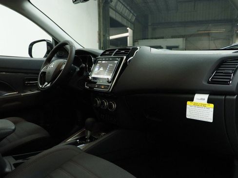 New 2026 Mitsubishi Outlander Sport SE AWD/4WD image 17