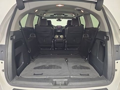 Used 2024 Honda Odyssey Elite image 13