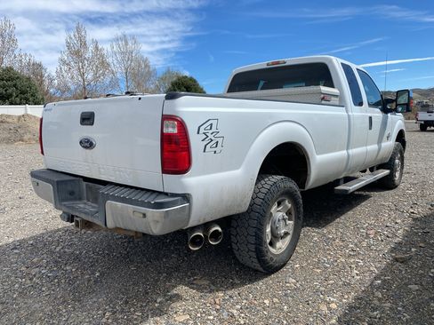 Used 2011 Ford F350 XLT w/ XLT Premium Pkg image 7
