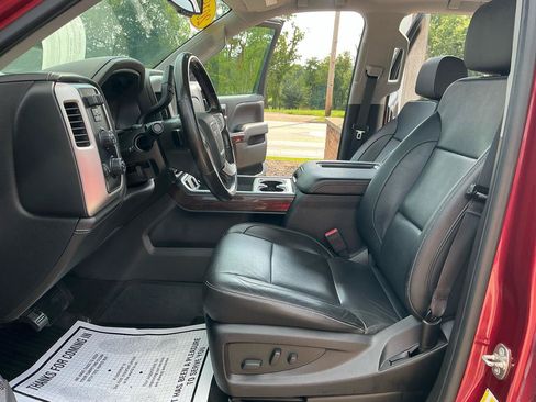 Used 2018 GMC Sierra 1500 SLT w/ SLT Premium Package AWD/4WD image 16