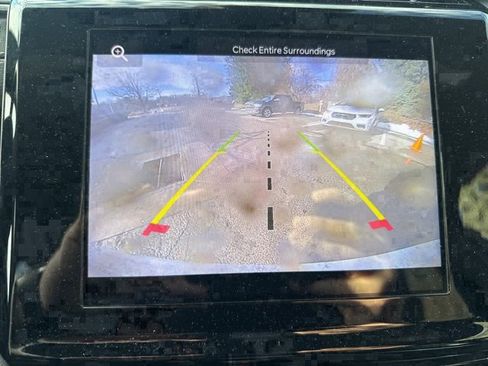 Certified 2023 Jeep Grand Cherokee Altitude image 12