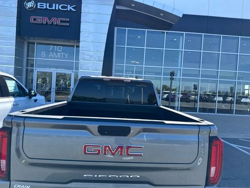 Used 2020 GMC Sierra 1500 SLT w/ SLT Premium Plus Package AWD/4WD image 8