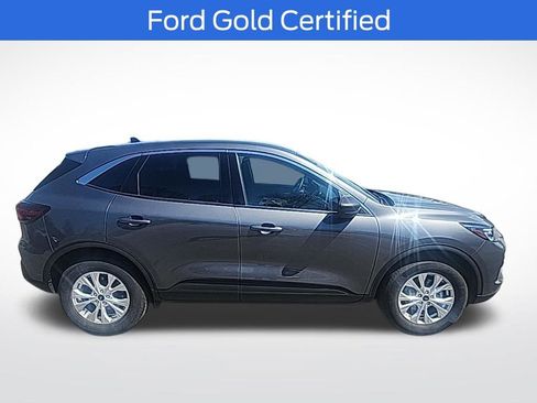 Used 2023 Ford Escape Active image 9